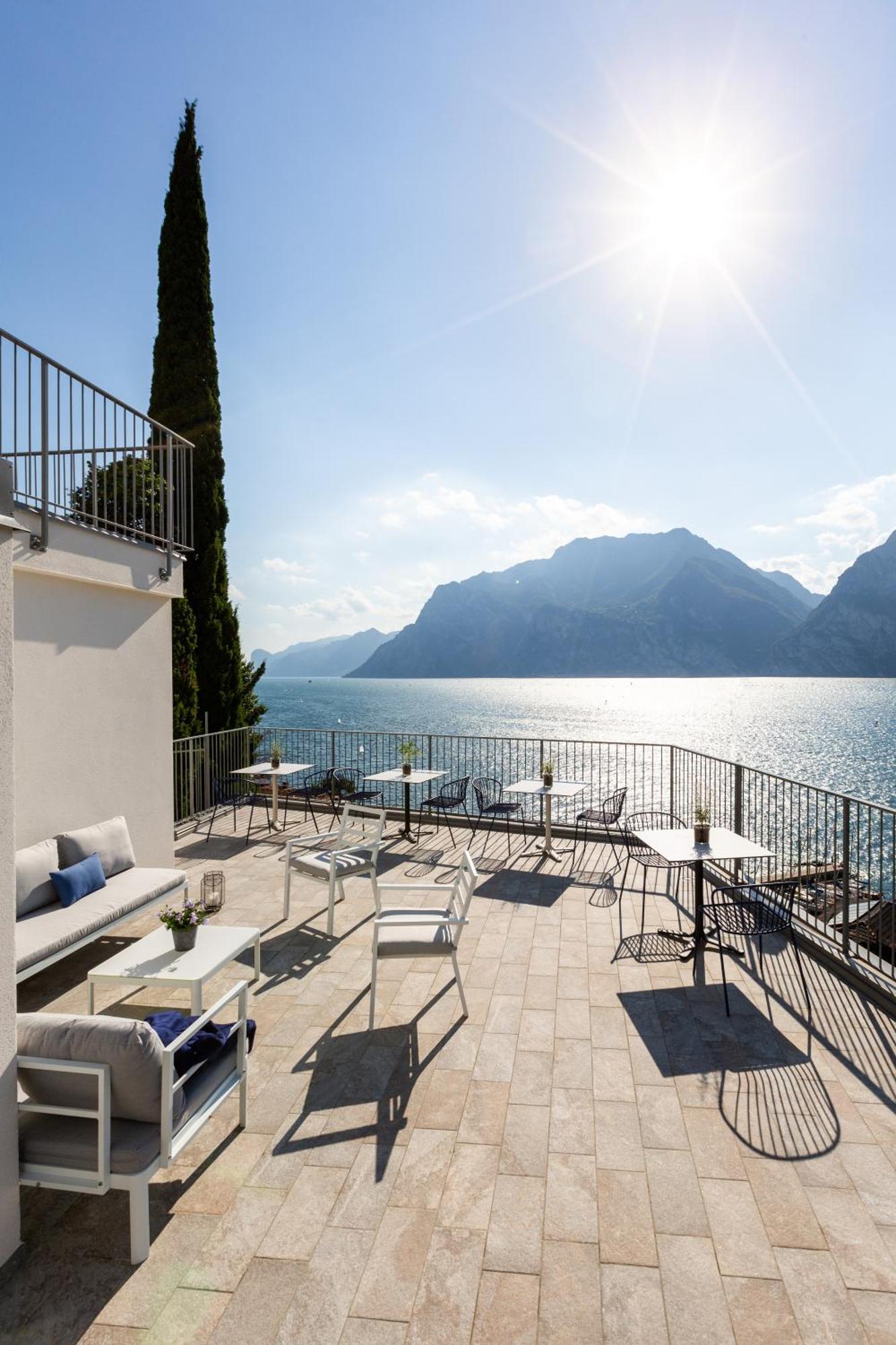 Vistalago Torbole Torbole Sul Garda Eksteriør bilde